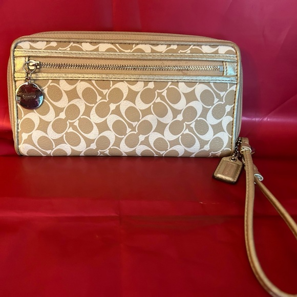 Coach Tan Signature Monogram Wallet - Picture 4 of 6